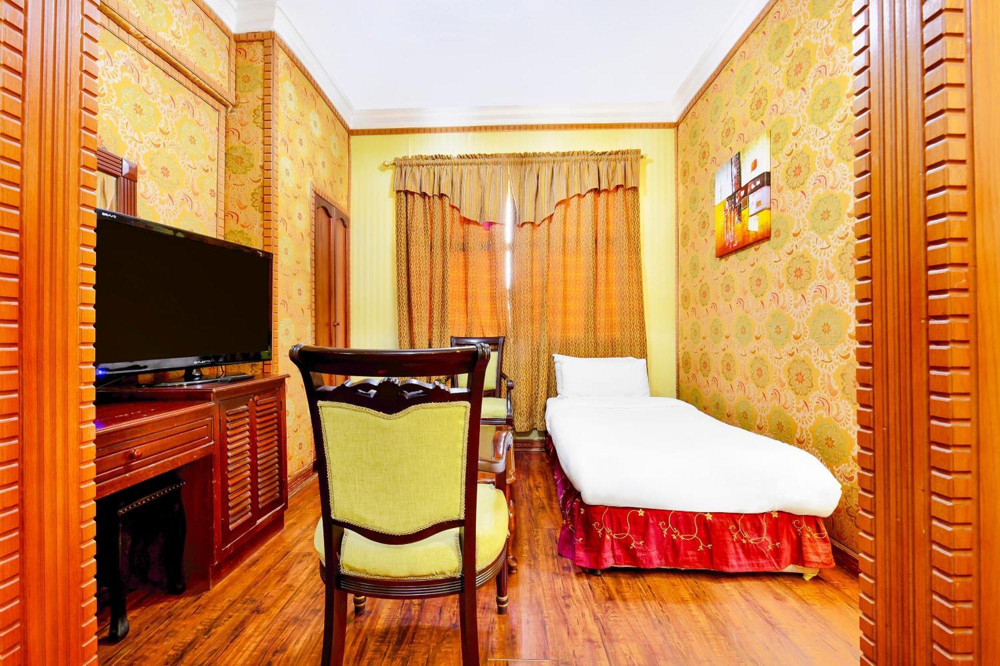 Capital O 125 Moon Plaza Hotel Манама Екстер'єр фото
