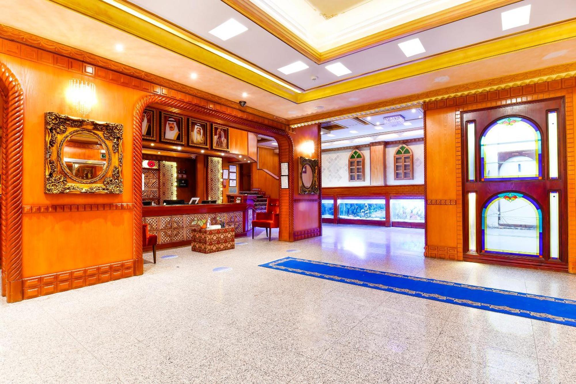 Capital O 125 Moon Plaza Hotel Манама Екстер'єр фото