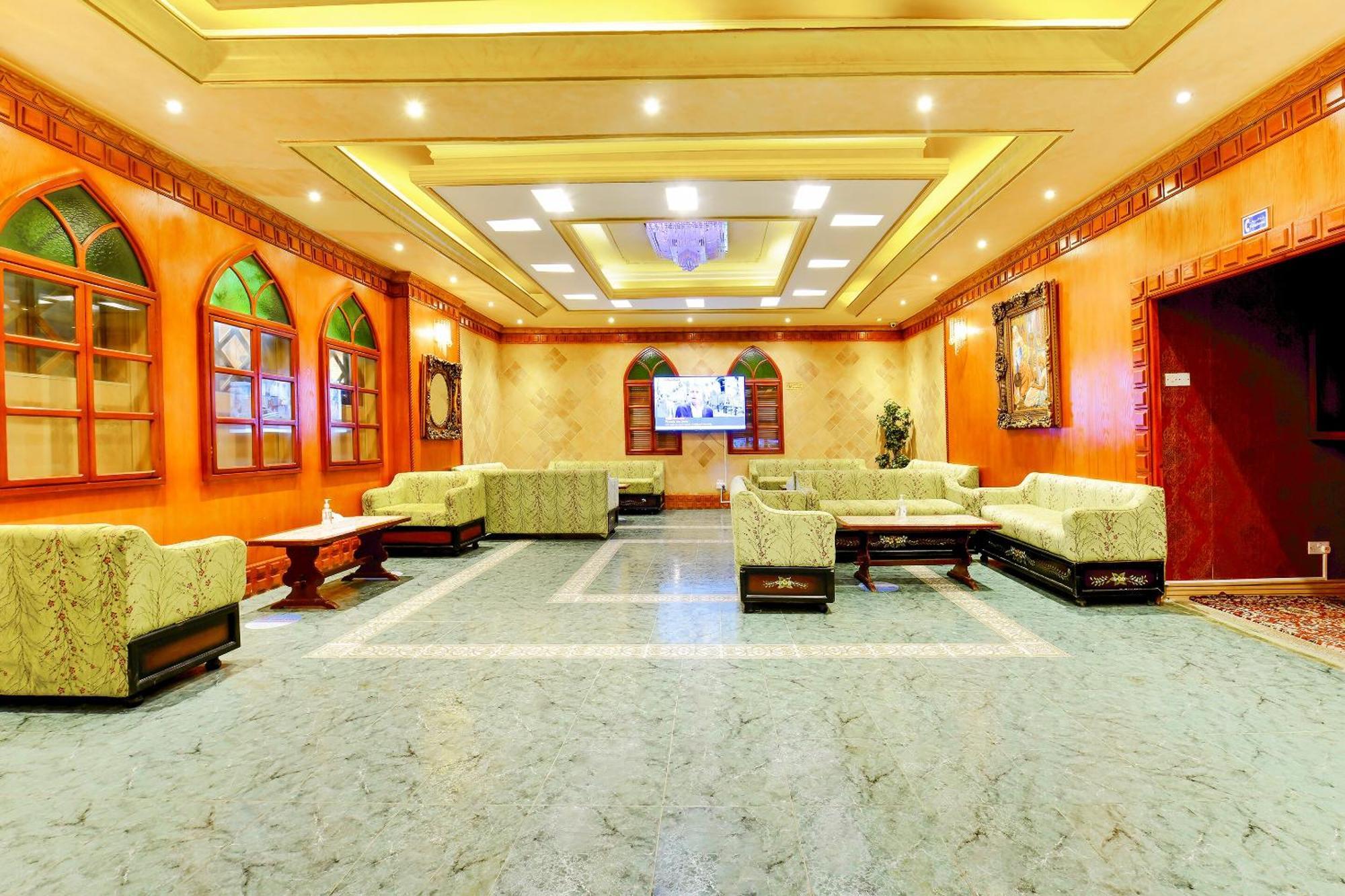 Capital O 125 Moon Plaza Hotel Манама Екстер'єр фото